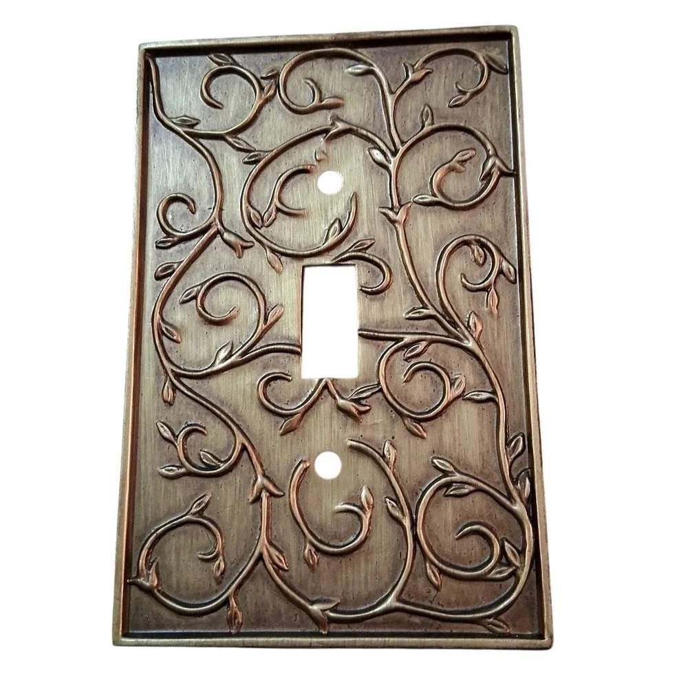 Antique Look Decorative Vines 4 Double Outlet Covers & 2 Switch Plates Set READ